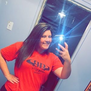 Meet your Posher, Ally